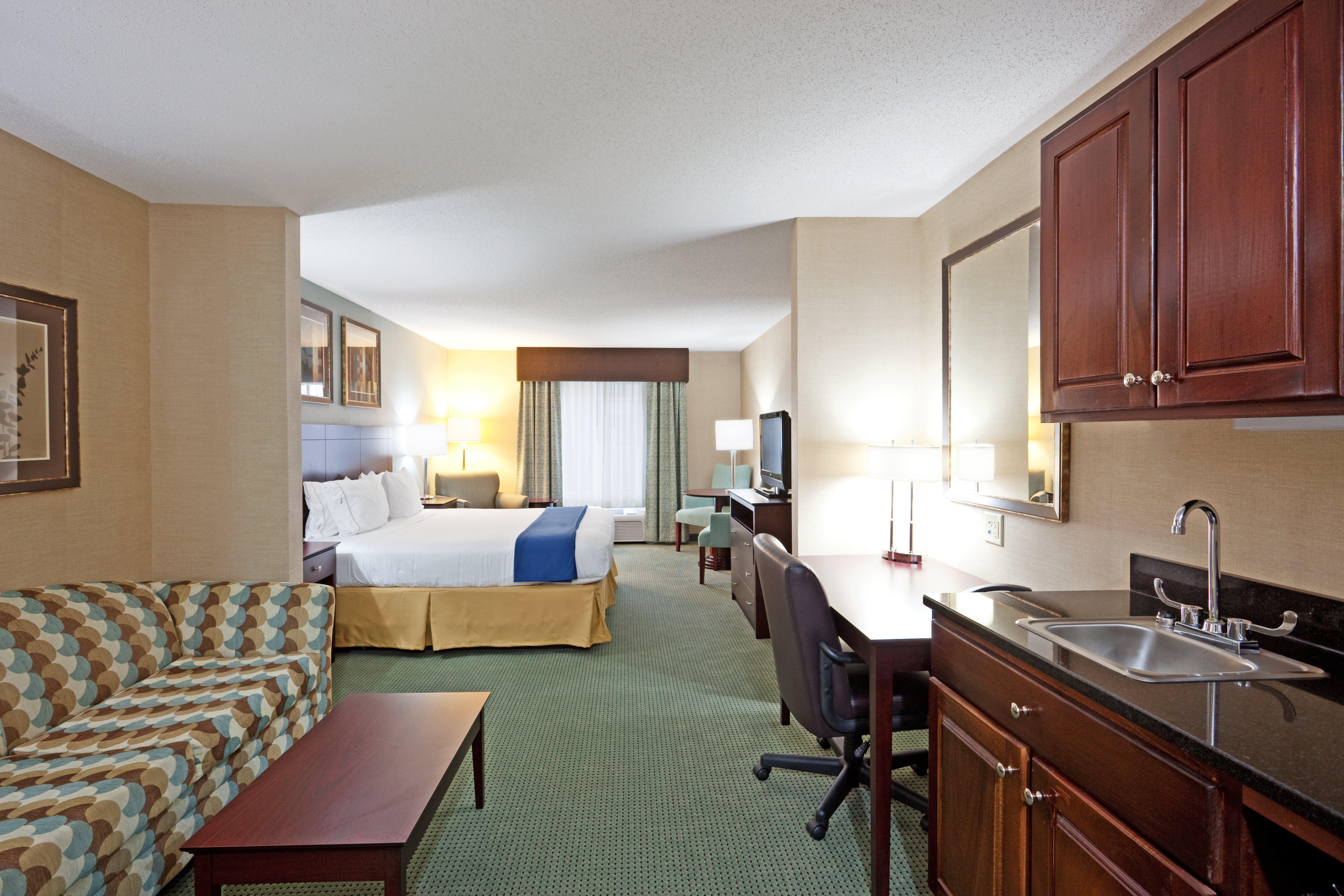 Holiday Inn Express And Suites Meriden By Ihg Ngoại thất bức ảnh