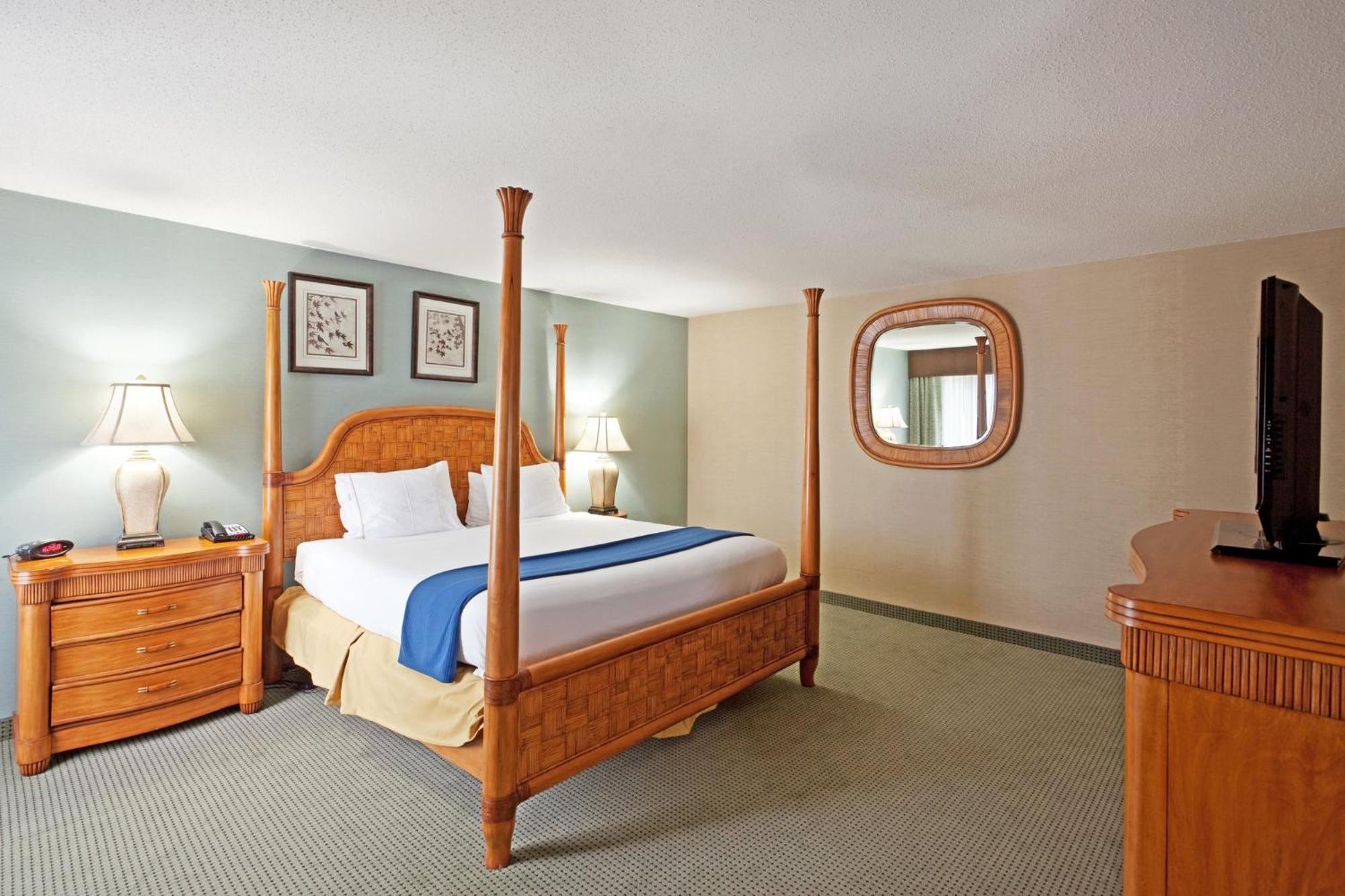 Holiday Inn Express And Suites Meriden By Ihg Ngoại thất bức ảnh
