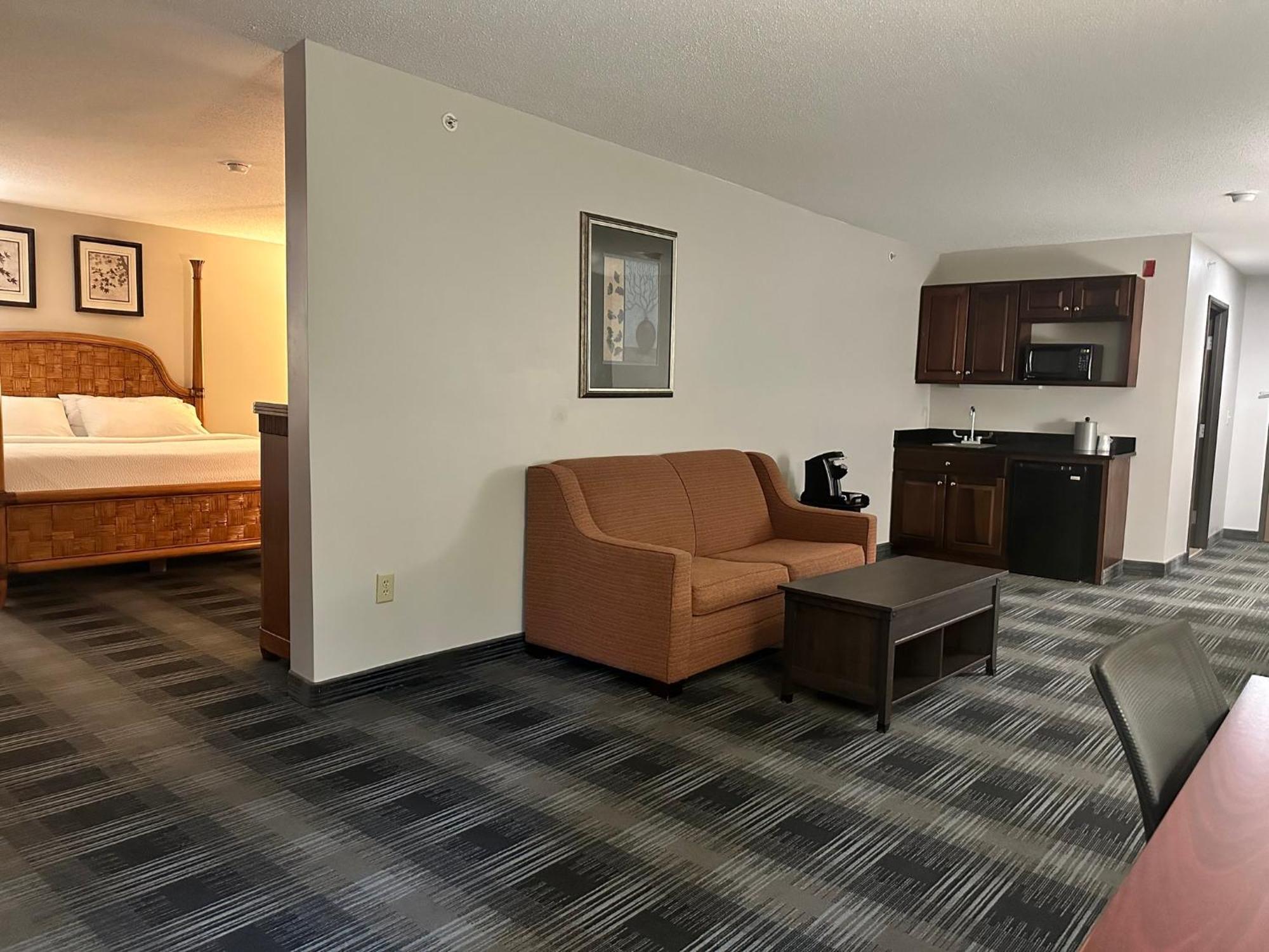 Holiday Inn Express And Suites Meriden By Ihg Ngoại thất bức ảnh