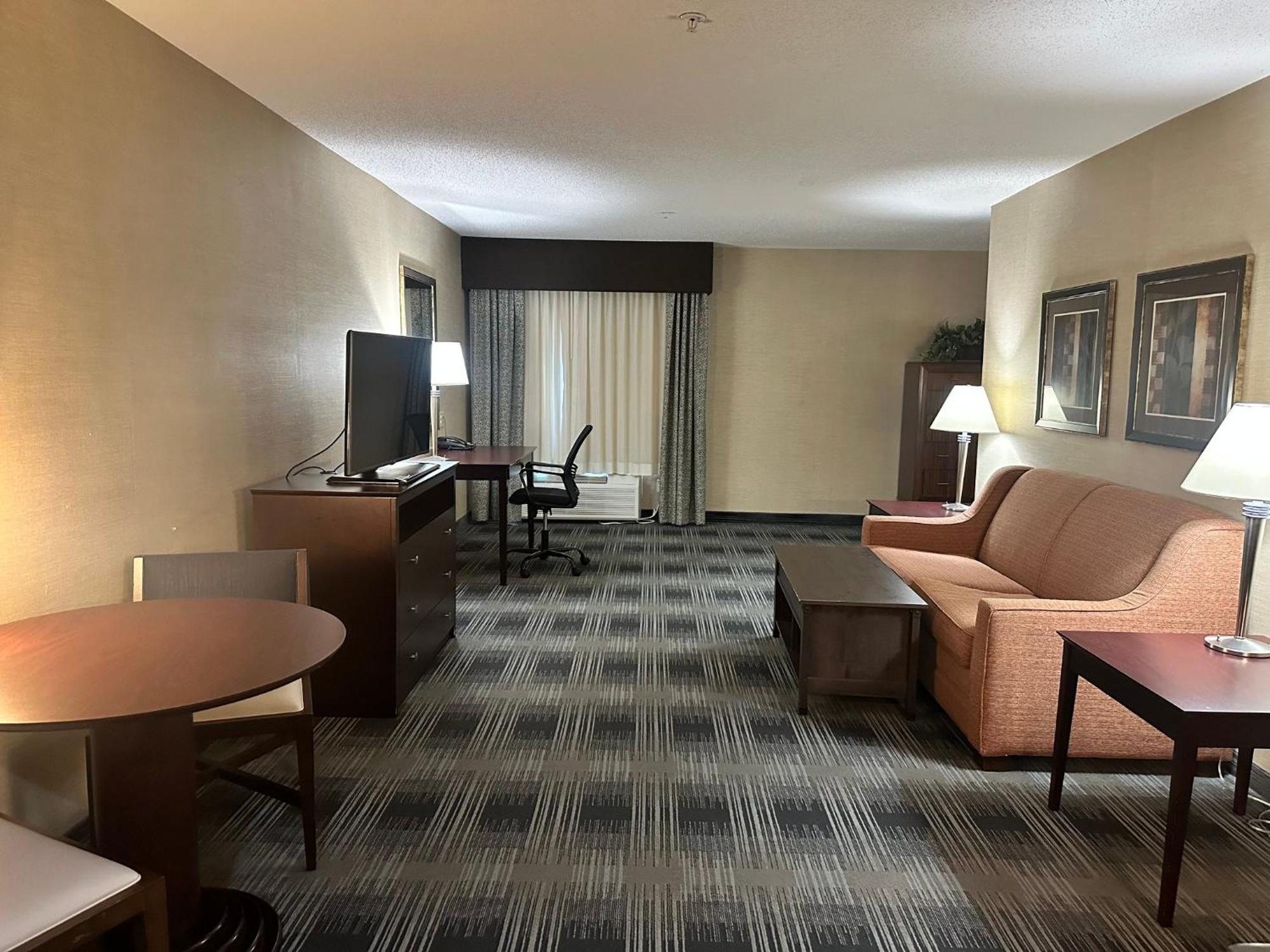 Holiday Inn Express And Suites Meriden By Ihg Ngoại thất bức ảnh