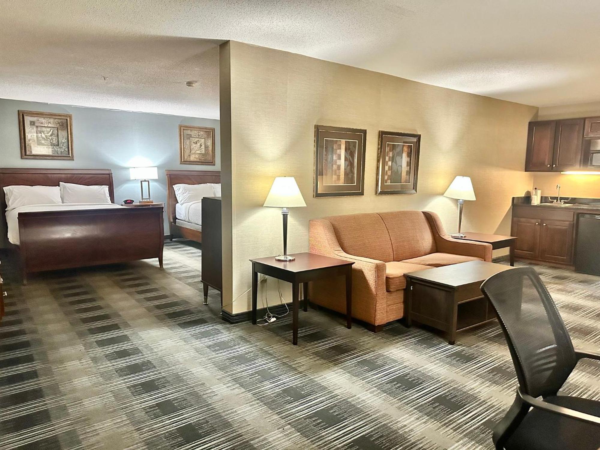 Holiday Inn Express And Suites Meriden By Ihg Ngoại thất bức ảnh