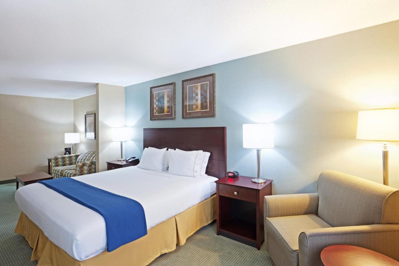 Holiday Inn Express And Suites Meriden By Ihg Ngoại thất bức ảnh